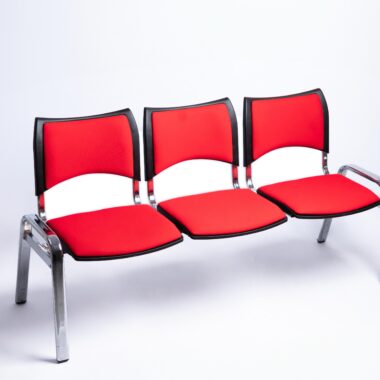 New Royal 3-person waiting sofa, red&nickel